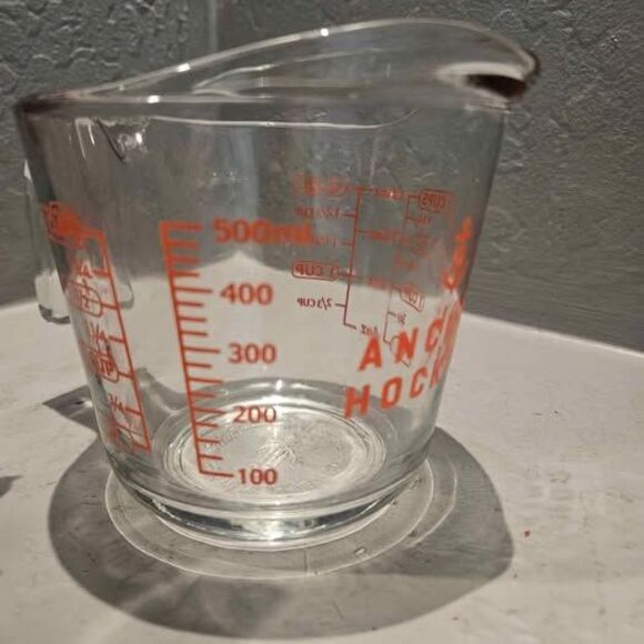 Red Letter Anchor Hocking Pyrex 2 Cup 400 milliliters Measuring Cup - Picture 4 of 6